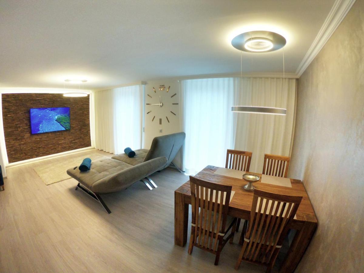 Antike & Modern Deluxe 2 Mit Terrasse Apartman Leipheim Kültér fotó
